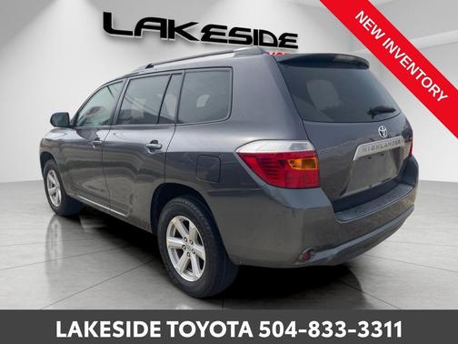 2010 Toyota Highlander SE