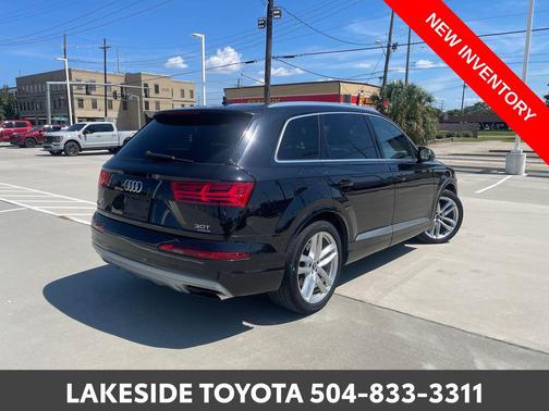 2017 Audi Q7 3.0T Prestige