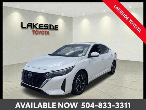 Aspen White Tricoat 2025 Nissan Sentra SV