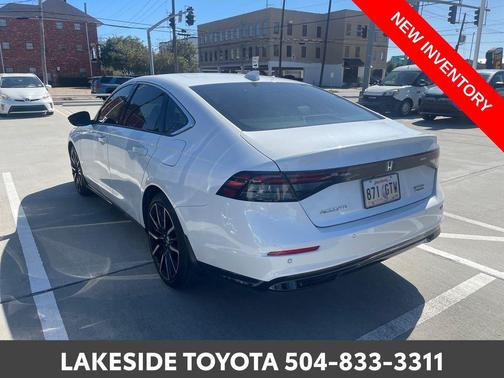 2023 Honda Accord Hybrid Touring