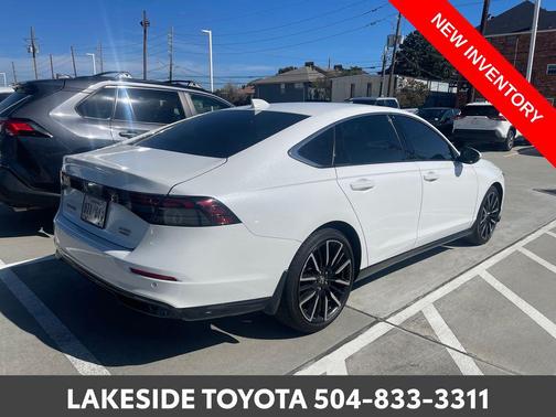2023 Honda Accord Hybrid Touring