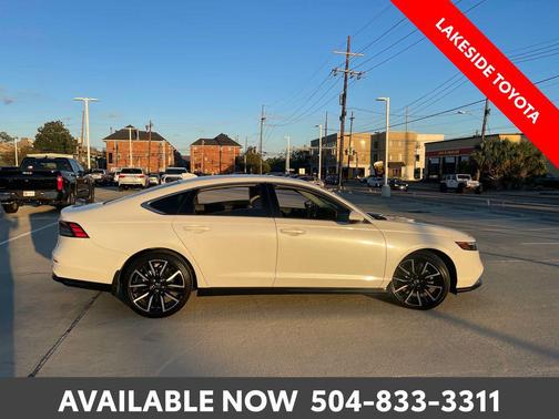 2023 Honda Accord Hybrid Touring