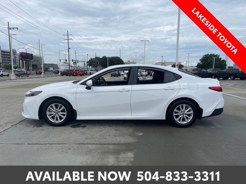 Ice Cap 2025 Toyota Camry LE