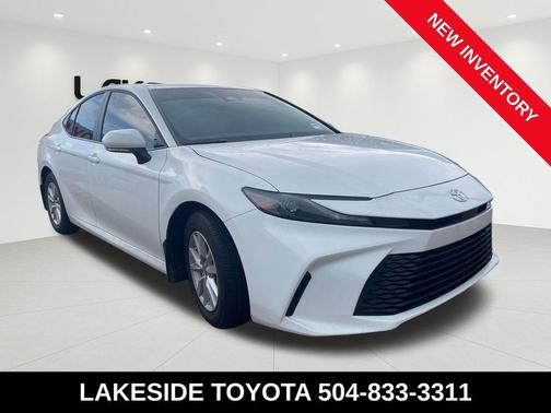 Ice Cap 2025 Toyota Camry LE