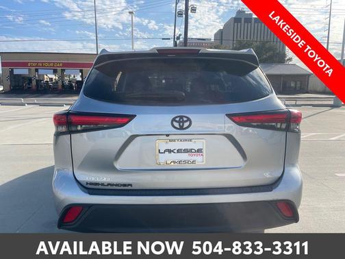2022 Toyota Highlander L