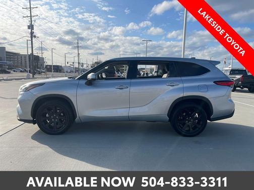 2022 Toyota Highlander L