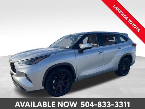 2022 Toyota Highlander L
