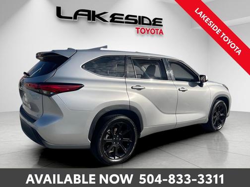 2022 Toyota Highlander L