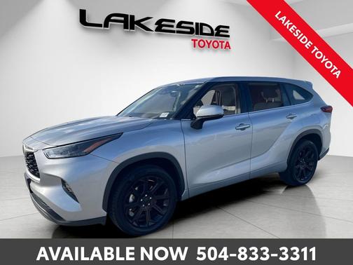 2022 Toyota Highlander L