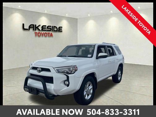 Super White 2017 Toyota 4Runner SR5