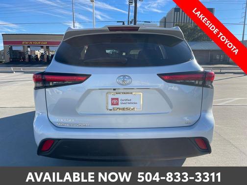 2023 Toyota Highlander LE