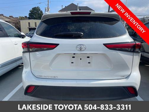 2023 Toyota Highlander LE