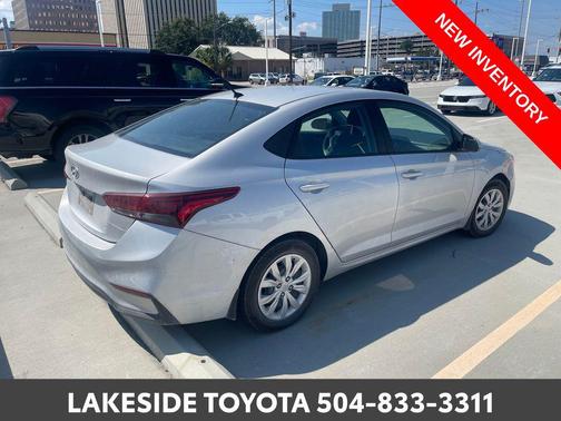 2021 Hyundai Accent SE