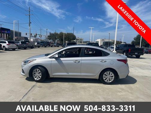 2021 Hyundai Accent SE