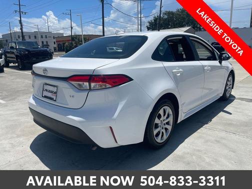 Ice Cap 2024 Toyota Corolla LE