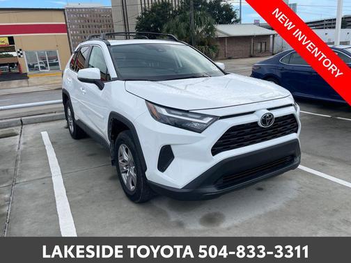 2023 Toyota RAV4 XLE