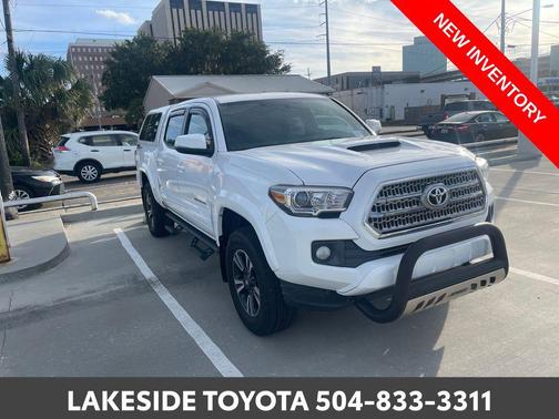 2017 Toyota Tacoma TRD Sport