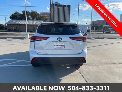 2022 Toyota Highlander L