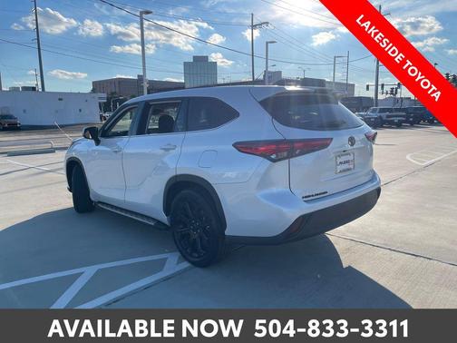 2022 Toyota Highlander L