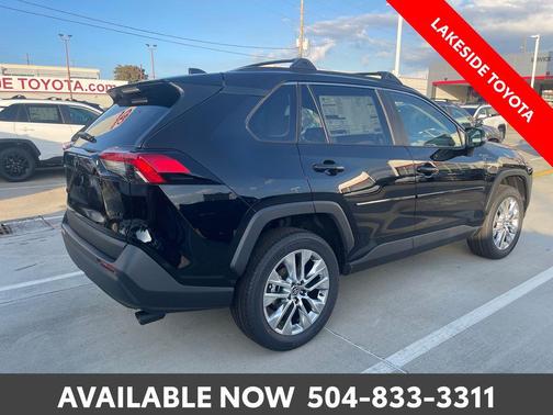 2025 Toyota RAV4 XLE Premium