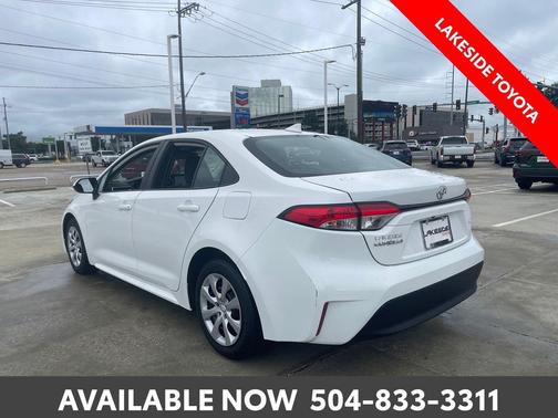 Ice Cap 2024 Toyota Corolla LE