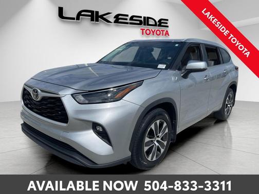 Celestial Silver Metallic 2023 Toyota Highlander XLE