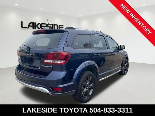 Contusion Blue Pearlcoat 2020 Dodge Journey Crossroad