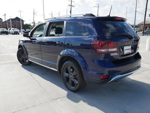 Contusion Blue Pearlcoat 2020 Dodge Journey Crossroad