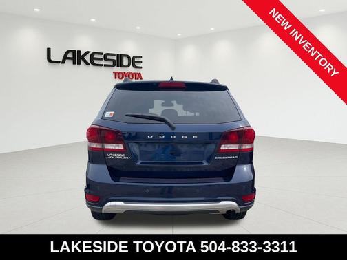 Contusion Blue Pearlcoat 2020 Dodge Journey Crossroad