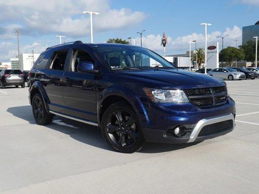 Contusion Blue Pearlcoat 2020 Dodge Journey Crossroad