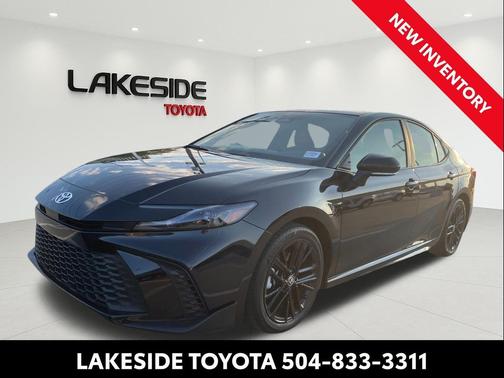 Midnight Black Metallic 2025 Toyota Camry SE