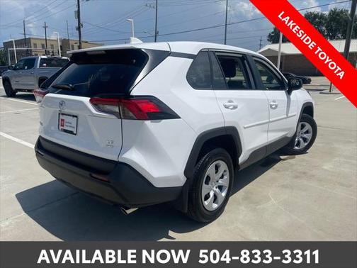 2023 Toyota RAV4 LE