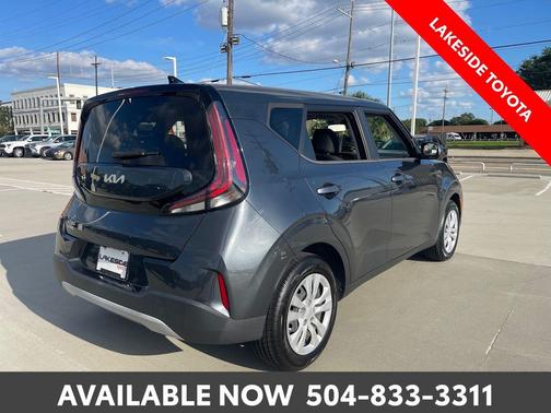 Gravity Gray 2023 Kia Soul LX