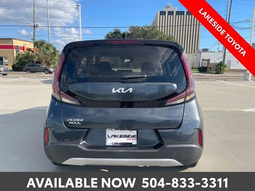 Gravity Gray 2023 Kia Soul LX