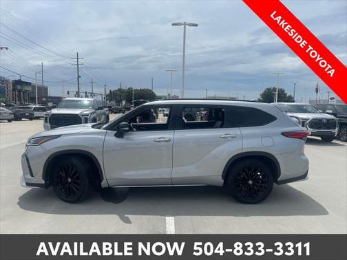 2023 Toyota Highlander XSE