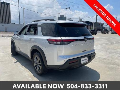2024 Nissan Pathfinder SV FWD