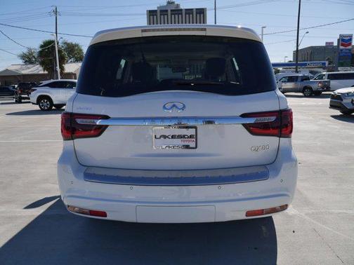 Moonstone White 2019 INFINITI QX80 Luxe