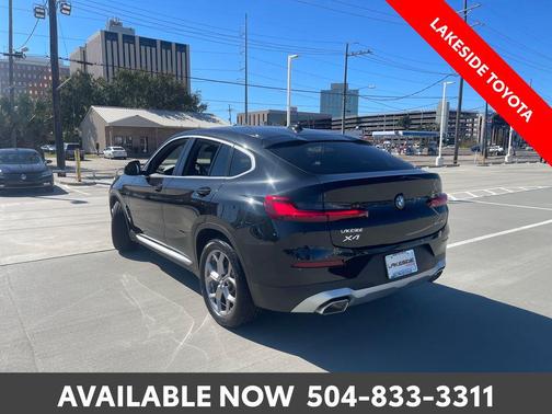 2022 BMW X4 xDrive30i