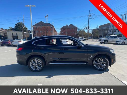 2022 BMW X4 xDrive30i