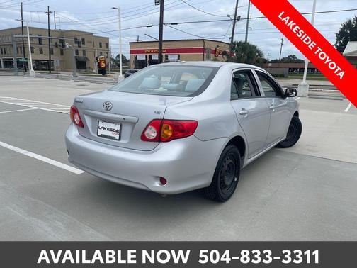 2010 Toyota Corolla LE