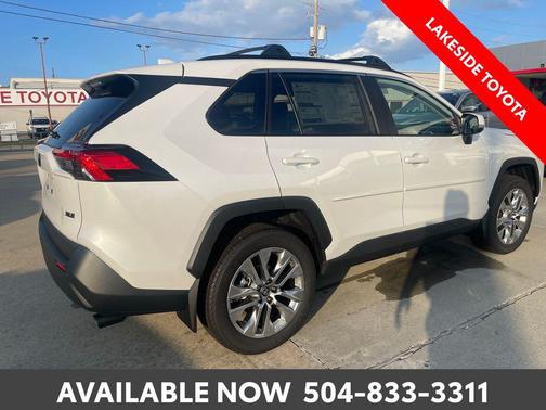 2025 Toyota RAV4 XLE Premium