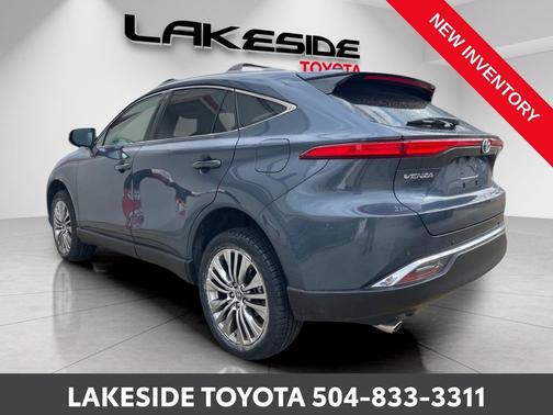 2023 Toyota Venza XLE