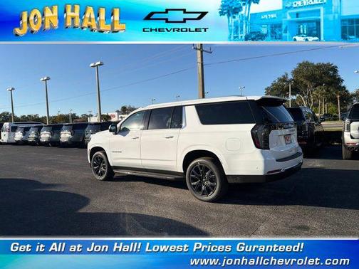 2026 Chevrolet Suburban LT