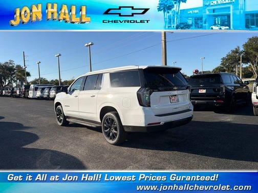 2026 Chevrolet Suburban LT