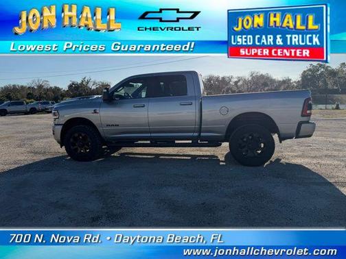 2024 RAM 2500 Laramie Crew Cab 4x4 6'4' Box