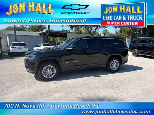Diamond Black Crystal Pearlcoat 2022 Jeep Grand Cherokee L Laredo