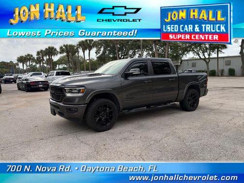 Granite Crystal Metallic Clearcoat 2020 RAM 1500 Laramie