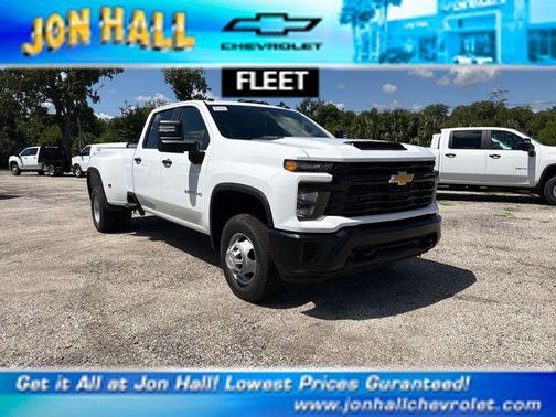 Summit White 2026 Chevrolet Silverado 3500 Crew Cab, Long Bed, WT Dual Rear Wheel, RWD