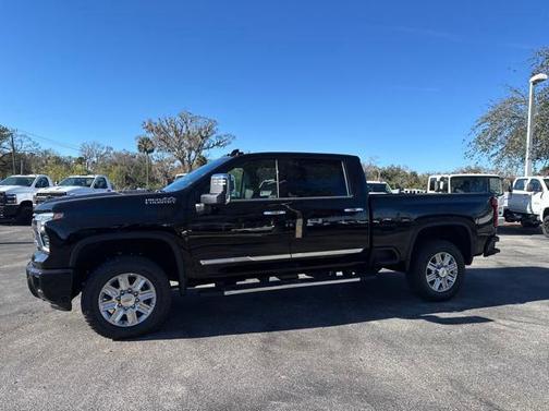 2025 Chevrolet Silverado 3500 High Country