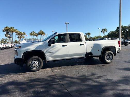 Summit White 2026 Chevrolet Silverado 3500 Crew Cab, Long Bed, WT Dual Rear Wheel, RWD